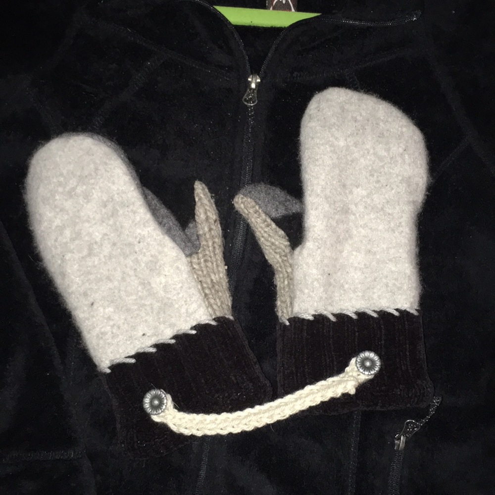 ⛄️Handmade CASHMERE / WOOL mittens. Fleece lined.
